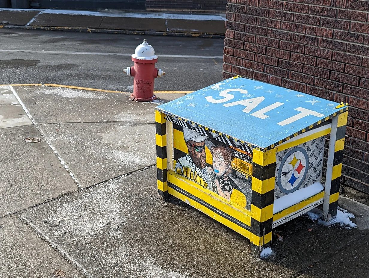 Low-salt winter driven by wet winds