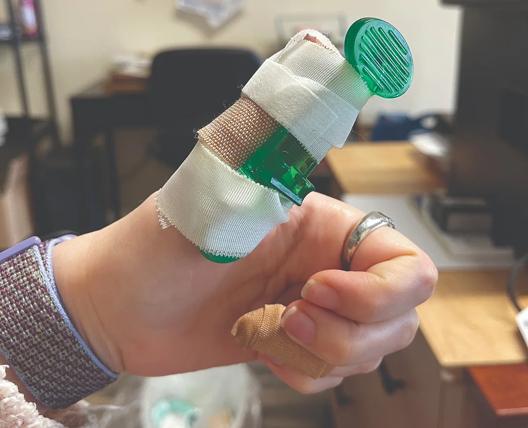 SLOW DOWN: When a kitchen knife confuses a thumb for a piece of honeydew